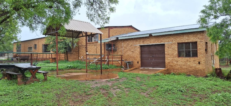 17 Bedroom Property for Sale in Koster North West